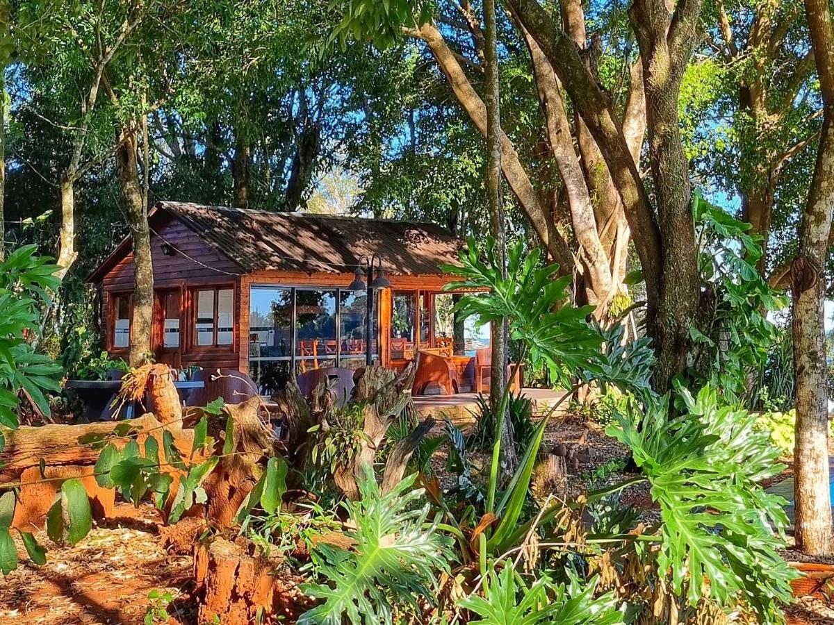 La Casa Del Lago Urugua-I Villa Puerto Iguazu Luaran gambar