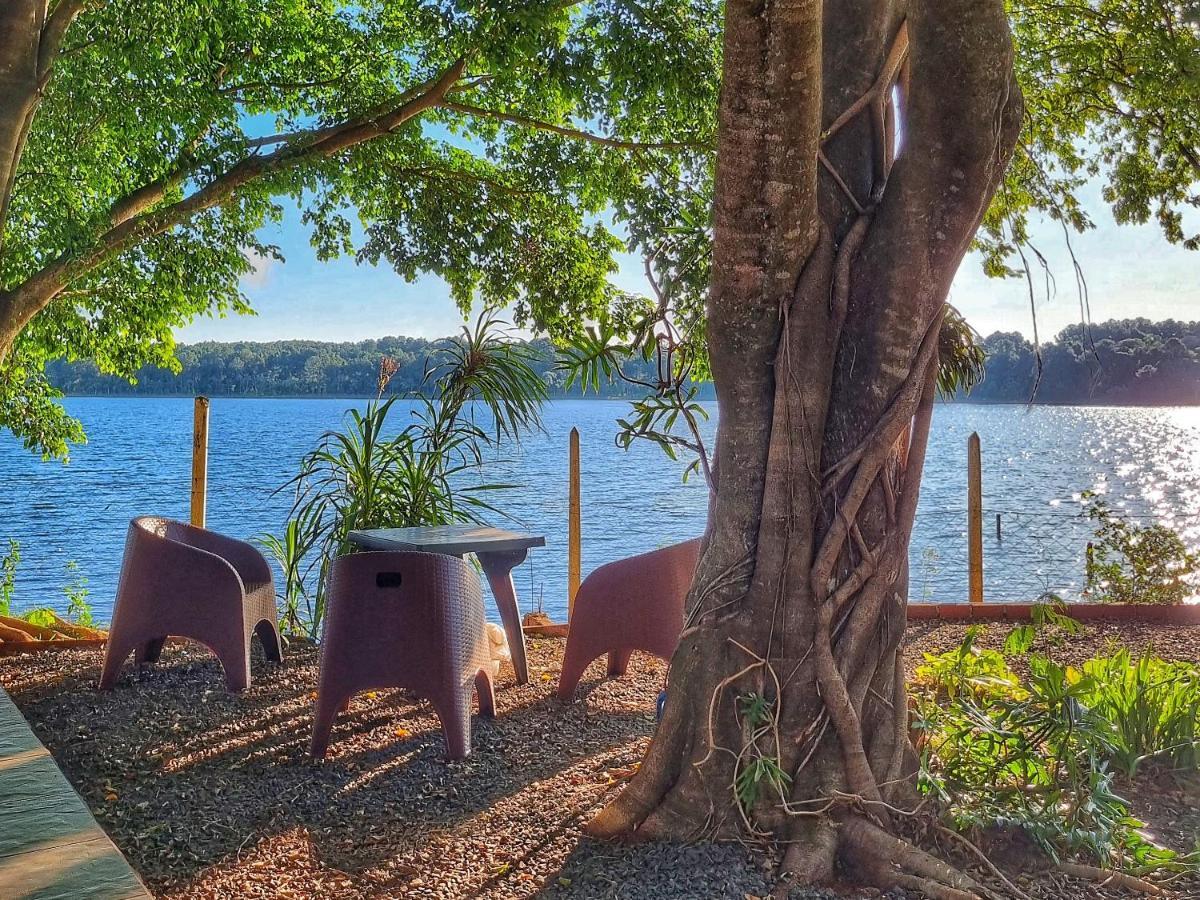 La Casa Del Lago Urugua-I Villa Puerto Iguazu Luaran gambar