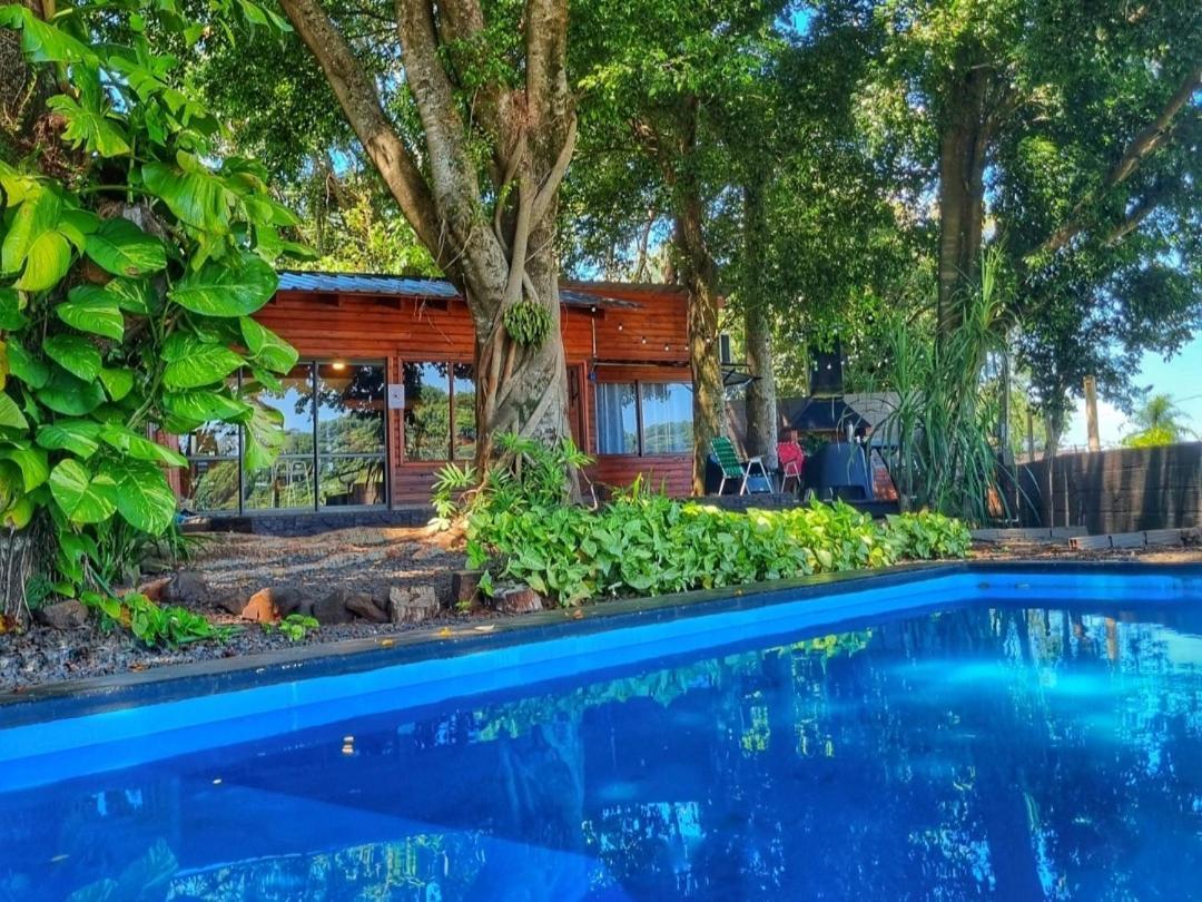La Casa Del Lago Urugua-I Villa Puerto Iguazu Luaran gambar