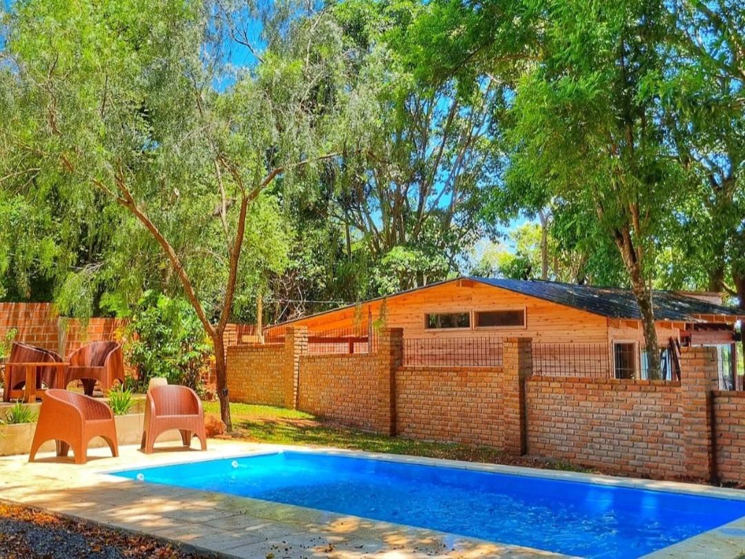 La Casa Del Lago Urugua-I Villa Puerto Iguazu Luaran gambar