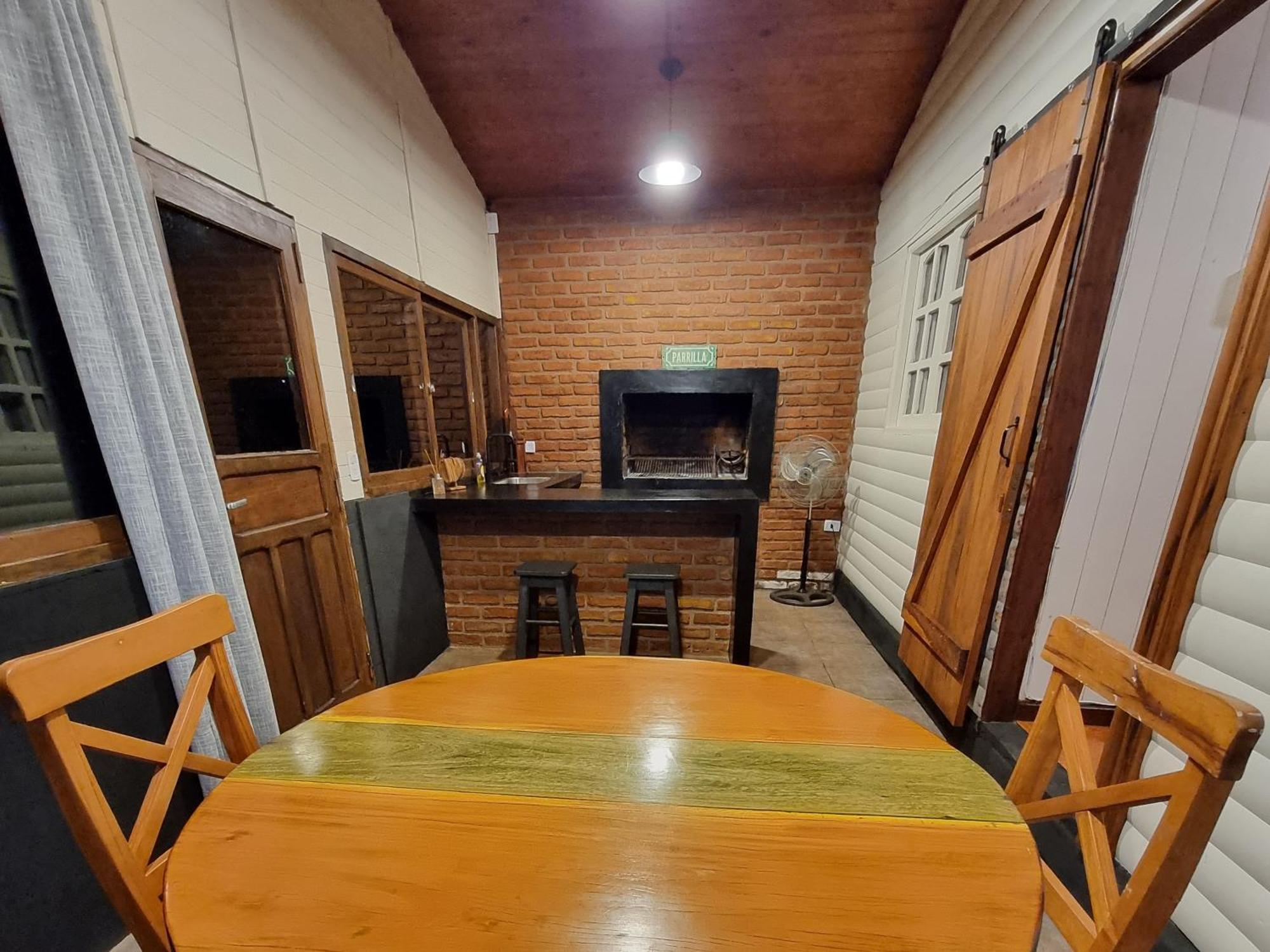 La Casa Del Lago Urugua-I Villa Puerto Iguazu Luaran gambar