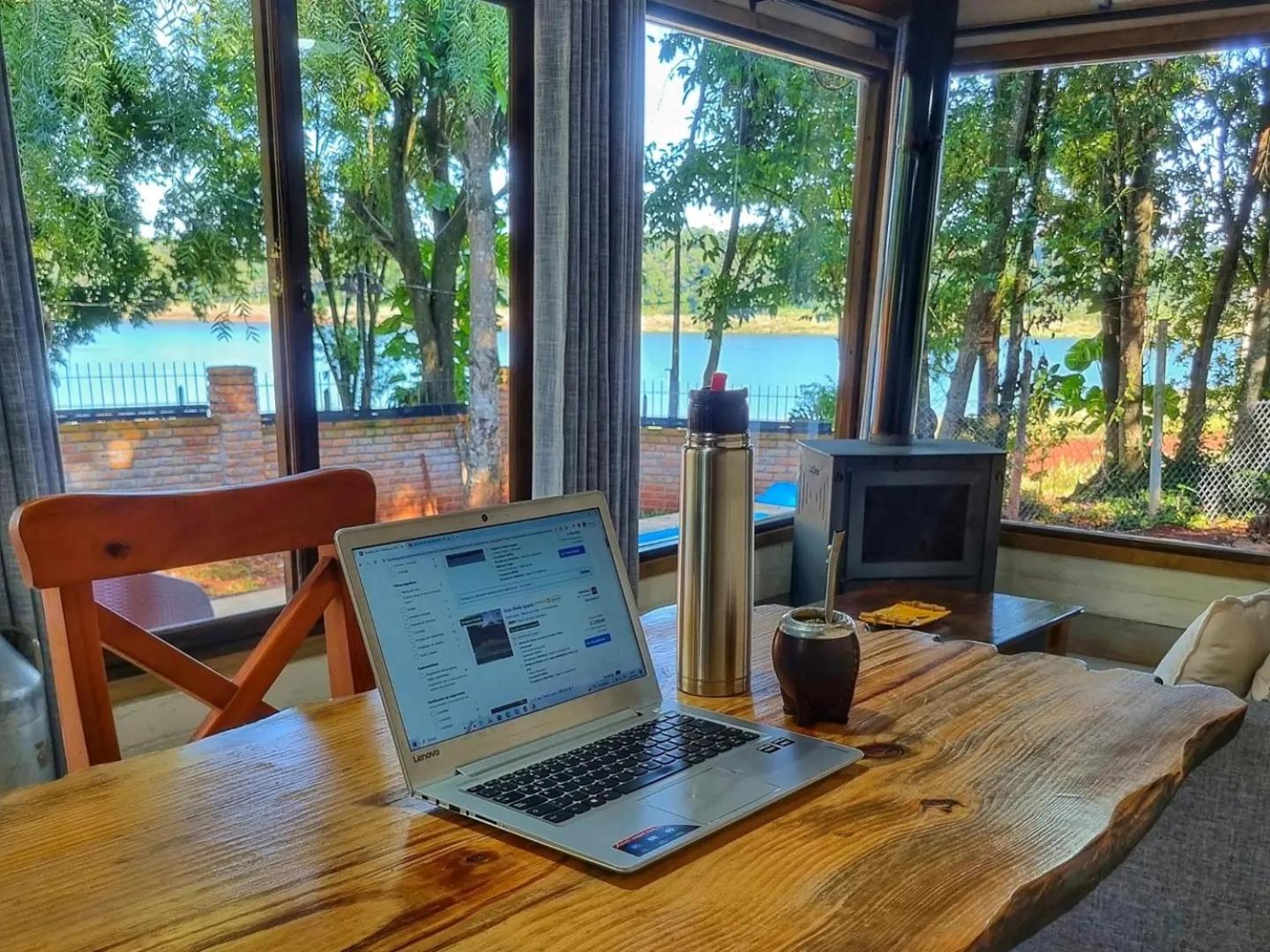 La Casa Del Lago Urugua-I Villa Puerto Iguazu Luaran gambar