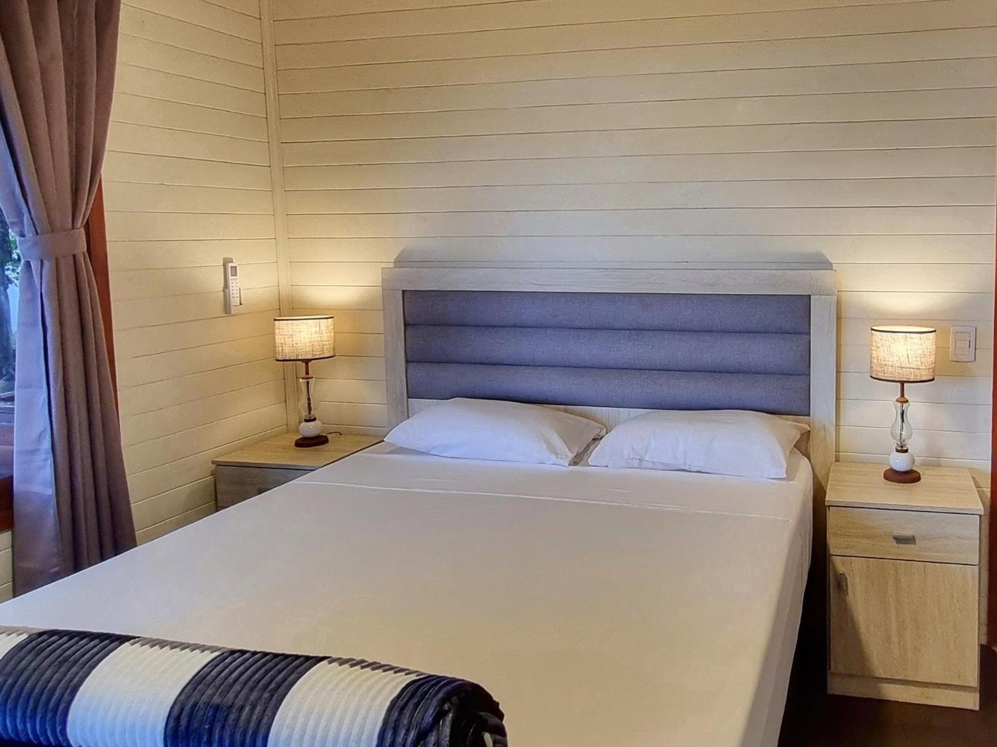 La Casa Del Lago Urugua-I Villa Puerto Iguazu Luaran gambar